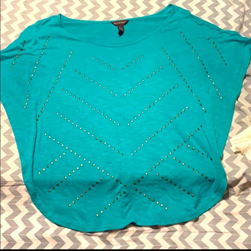 Bit & Briddle Short Sleeve Top with Cute Detail